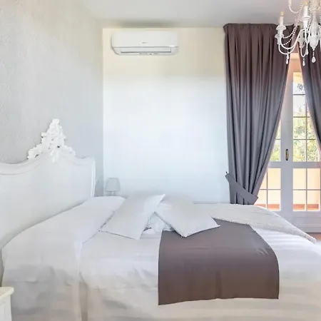 Prázdninový dům Saint Paul Luxury Holiday By Alterego *